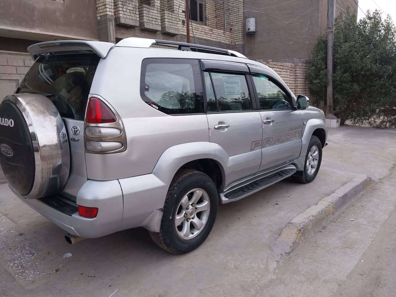 السلام عليكم
برادو موديل 2007 دبل سبير السياره فول مواصفات ما عده الفتحه ميكانيك تبريد خير من الله اي نقص مبيه وشرط تحويل مباشر السعر 108 وبيه مجال للستفسار الاتصال عله الرقم *********** مكان السياره بغداد الامين الثانيه
