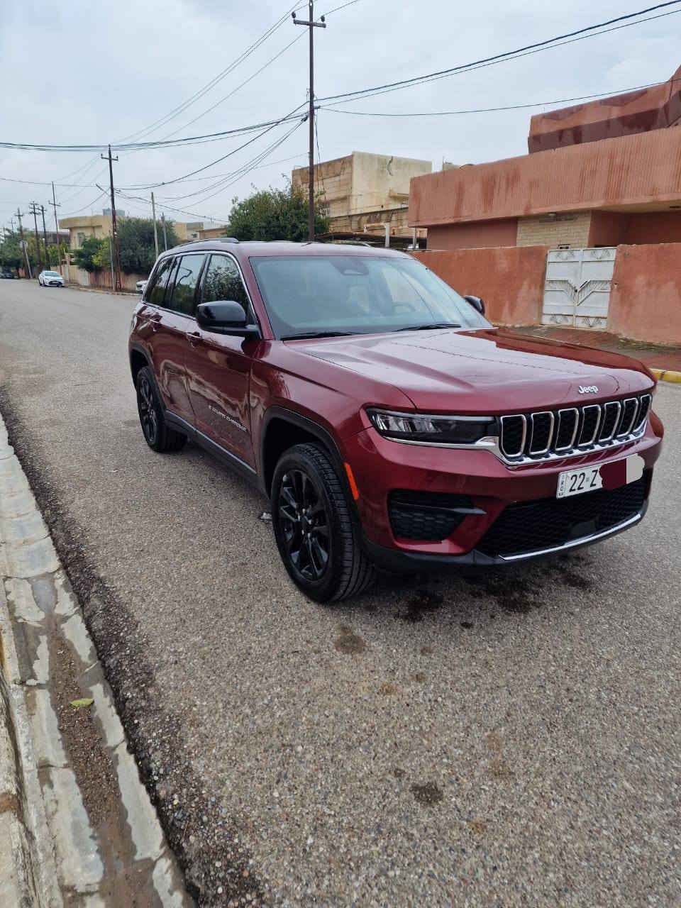 🚗 للبيع - Jeep Grand Cherokee 2023 🚗
📍 الموديل: 2023
📍 ماشي : 29 الف  ميل فقط
📍 المحرك  6 سلندر 
📍 متواجد في كركوك
      سيارة 5 مقاعد  
     ضرر:  قطعتين و ٣ تعديلPDR فقط
سيارة مرقم اربيل
💰 السعر المطلوب: 277) وبي مجال
📞 للتواصل: ***********)

        مۆدێل: 2023
📍 ماوەی ڕۆیشتن: تەنها 29 هزار ميل
📍 مەکینە: 6 سلێندەر
      ئۆتۆمبیلی 5 کورسی
📍 شوێن: کەرکوک
🛠️ زیان: تەنها دوو پارچە بۆیاخ
     3 پارچە، سارد
💰 نرخە داواکراوە: 277)  
📞 پەیوەندی ***********: )

