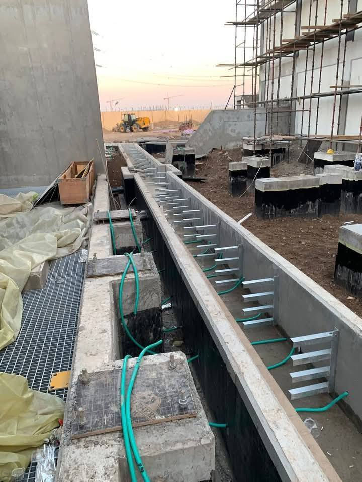 السلام عليكم اخوان اشتغل محطات كهرباء فني العنده او محتاج عامل او فني يراسلني خاص ويدلل مكان بغداد ***********
