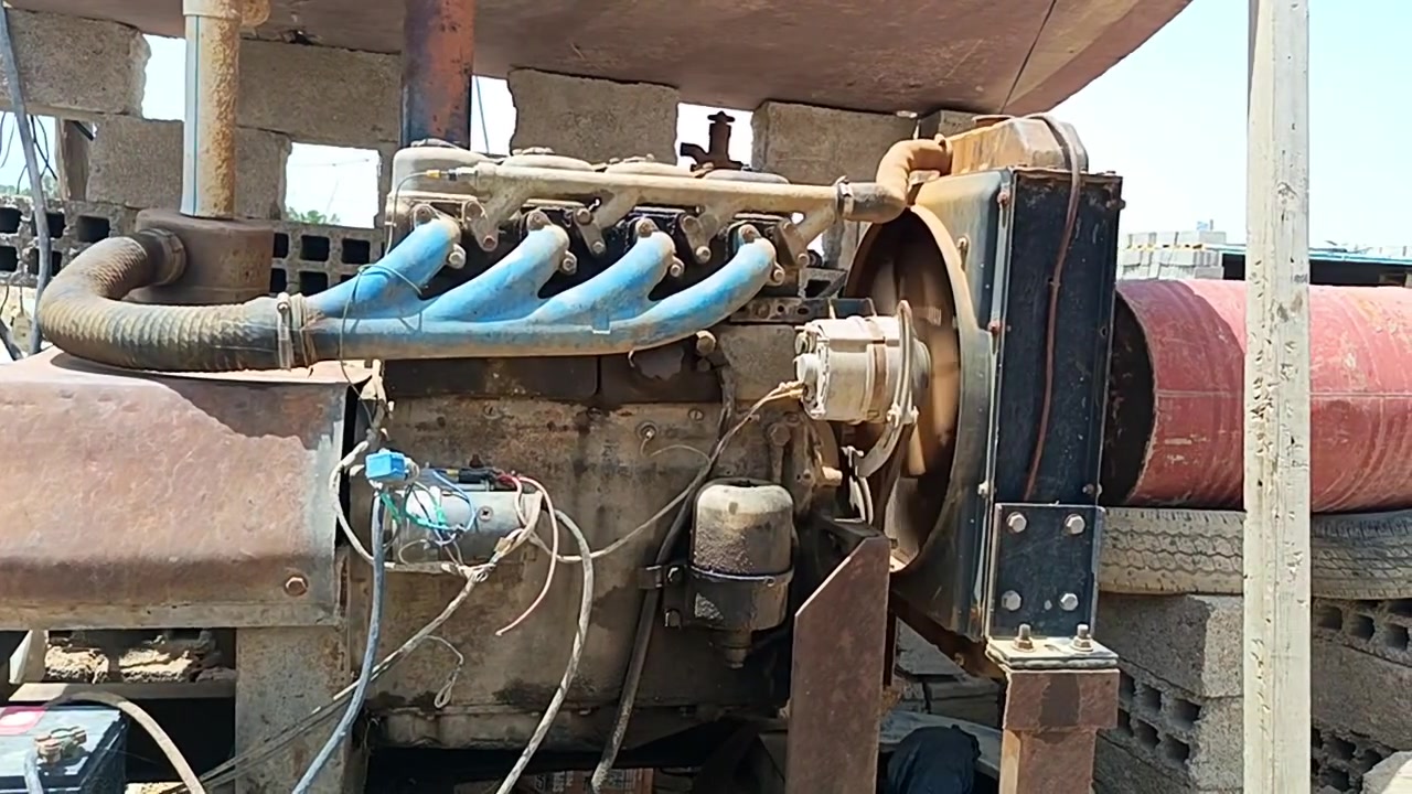 مولده عنتر ٤سلندر ٣٠كي في جاهزه تشغيل واطفاء أوتو جاهزه
***********
