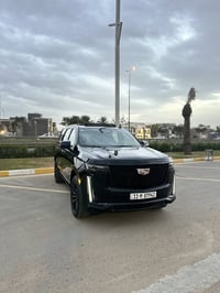 كديلاك اسكاليد • ٢٠٢٢ • فول مواصفات