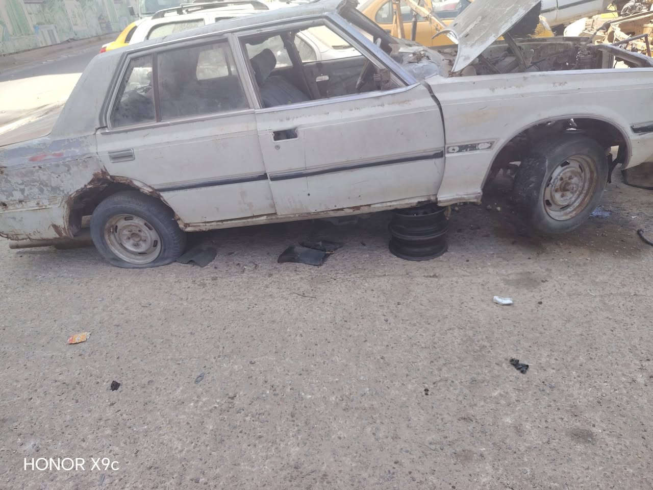سلام عليكم متابعين كراج الشمري جبناكم سياره سوبر أدوات نضيفة محرك كير مكفول العنوان بغداد الدورة مدخل حي اسيا قرب جامع حاتم سعدون تصل الرقم ***********
