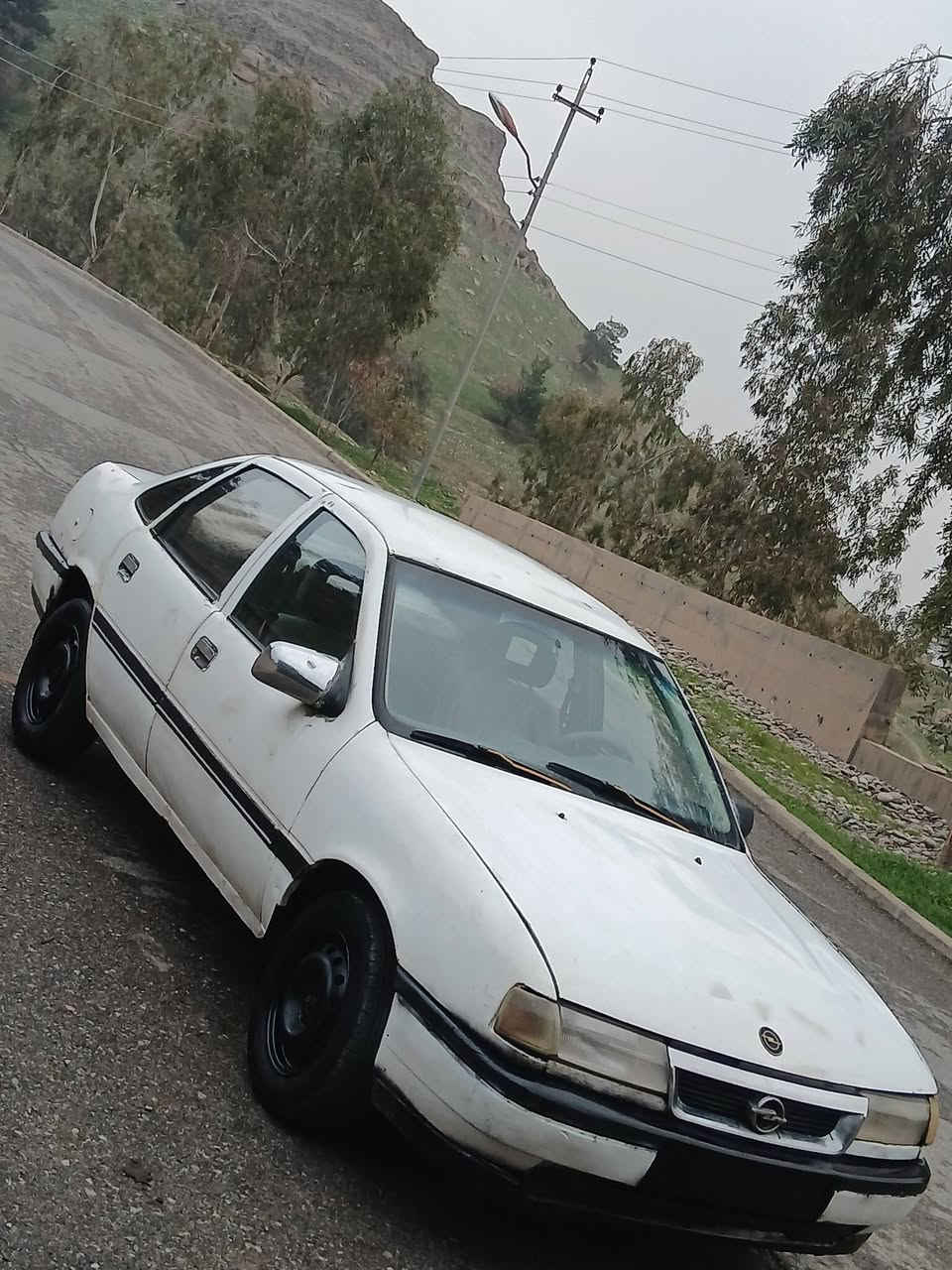 گیروماکینای بەشەرت سحری9گەڵە هاموگیانی ئی شەکا
شوین تەق تەق*********** گەرمی لەیت فڵ چە کرەبای هاموی مازبوتە مەسروفی تیانییە
