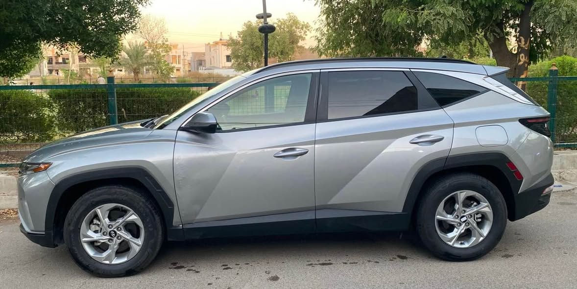 السلام عليكم
للبيع او مراوس 
هونداي توكسان 2023
وارد أمريكي  دخول جديد فحص تترقم جميع المحافظات 
محرك2000 دوش
ضرر جاملغ وينيد

المواصفات 
بصمة + بصمة دخول ابواب ذكي + تشغيل عن بعد 
شاشة كار بلي 
هاند بريك بصمة
نظام ترحيب
نظام الملاحة 
شحن وايرليس
رادارات امامية خلفية+ جانبية 
كشنات كهربائية 
تدفئة بالكشنات 
حساسات
جنطة كهرباء 
تحديد مسار
تبريد قطعتين 
مانع انزلاق
نزول منحدرات
نظام ABS
تصوير كامرة 
نظام فحص ضغط الاطارات
فول تحكم ستيرن
لد امامي خلفي
نقاط عمياء
اوتو هولد
اوتو ستوب
السعر 157
مكانها بغداد بسمايه
*********** بغداد, العراق
