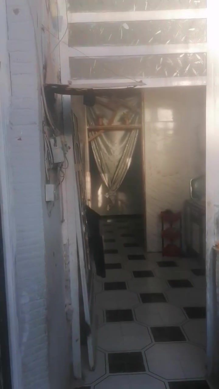 بيت مساحه ١٠٠ متر طابو زراعي سند ٢٥ تحويل مباشر اب سعر كلش مناسب راعيه مستعجل علئ ابيعه العنوان بابل /ناحيه ابوغرق /حي المرتض الزراعي 
سعره ٢٥ مليوان اوبي مجال 
الاستفسار اكثر ***********
