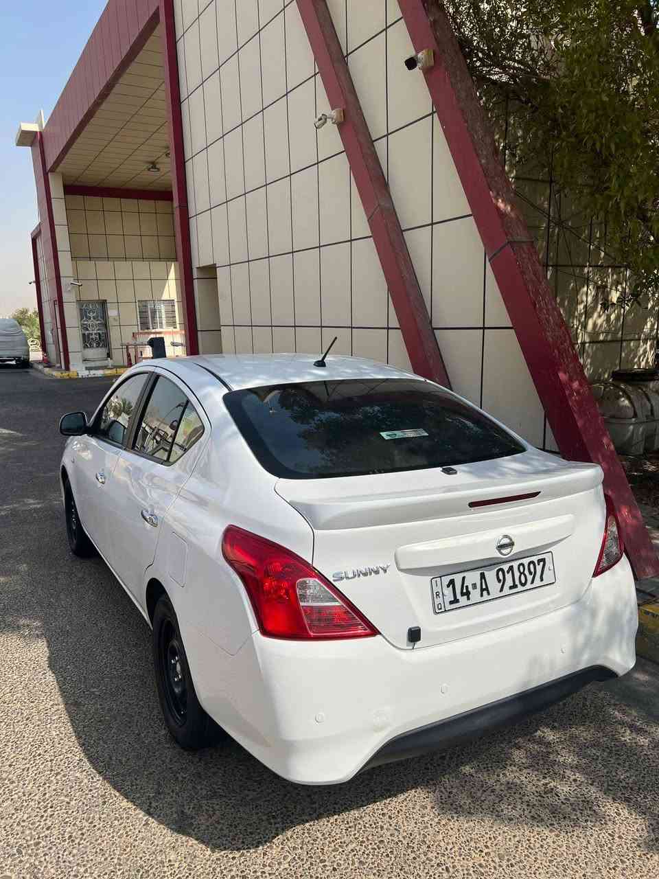 السلام عليكم للبيع هندي مديل 19ماشيه 156حقيقي بارد قبق الجنطه رقم بصره شرط التحويل السياره جاهزه كل نقص مابيها 
حداده طخم تاير دوشمه ماصار سبوع من كملتها اي استفسار
الاتصل ع *********** السعر 105وبيها شي قليل
