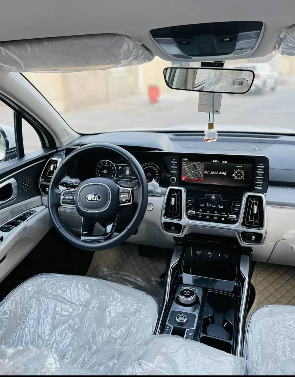 سلام عليكم 
سورنتو 2022 فول مواصفات بلا بانوراما السياره مكفوله كفاله عامه 
السياره مال مصرف بلا تسديد ابيع كوم حديد 
السياره جديده احلى من الصور 
العنوان: البصره 
***********
