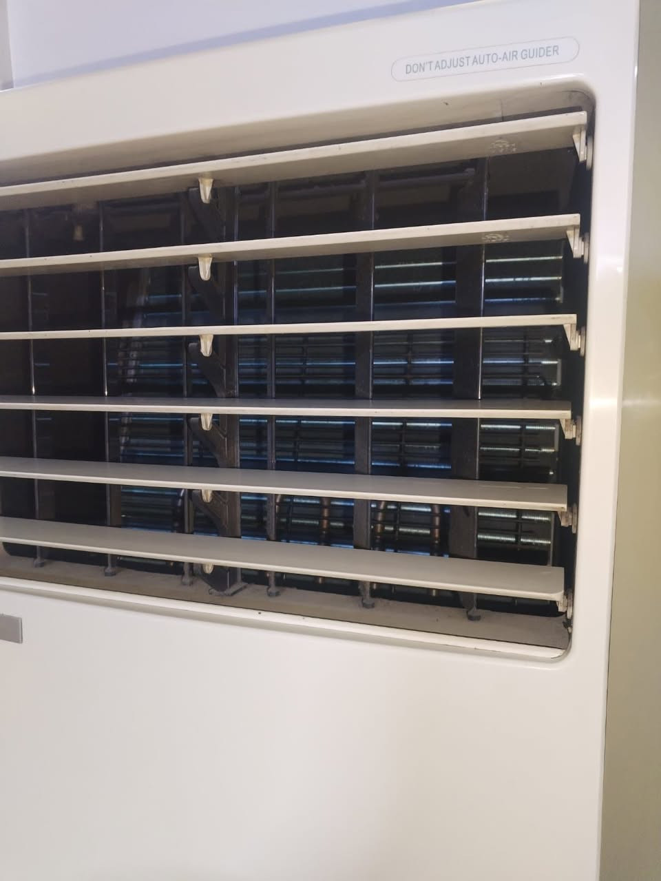 سلام عليكم سبلت 3طن كري نظافته  80%100 
كامل جميع ملحقاته وعلى. الشد بغداد مدينة الصدر *********** اتصل سعر 700 وبي مجال بسيط
