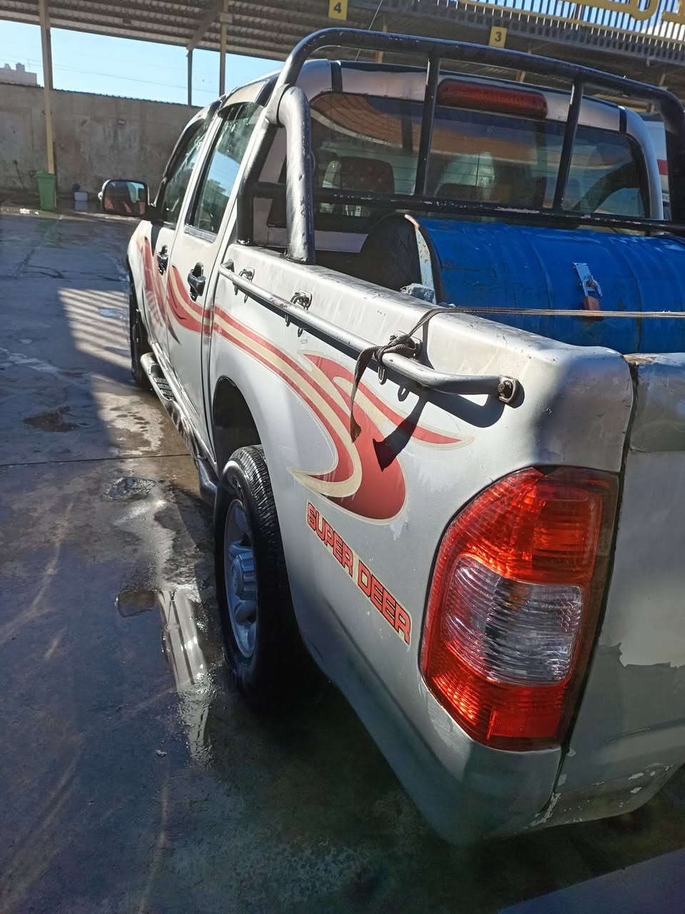 سلام عليكم للبيع كنو ١٢ رقم بغداد بسمي تبريد شغل  ضربه بل جملغ  كل شي شغال  بيه ملاحظات بسيطه مكان بغداد رقم *********** سعر ٦٥ بيه مجال
