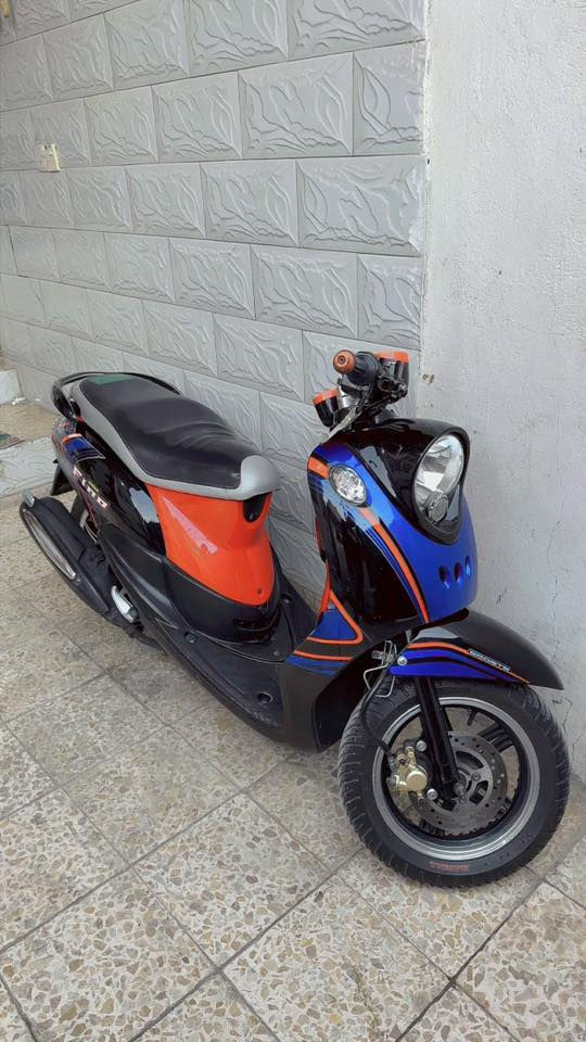 دراجه ڤينو لبيع مال مستعجل كفاله من كلشي بل دراجه مكان كربلاء سعر ١٢٥٠ وبيها مجال بسيط ؟.. / ***********
