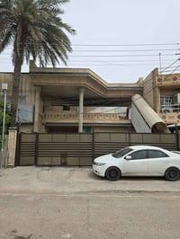للبيع بيت ٢٠٠ متر طابقين الطابق الاول غرفتين وصالة ومطبخ وحمام  الطابق...
