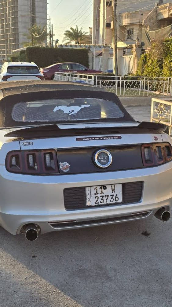 موستنك ٢٠١٤ بريميوم كشف
سيارة كلش نظيفة ونقوصات بسيطة
حادثهة الجاملغ الايمن مبدل و مصبوغ فقط 
وهنا بالعراق الباب مبدل نفس اللون وشوية بارد بالجنطة اقل الشبر
بدون دواخل
يعني الصبغ فقط الجاملغ 
-مكينة زيرو مال ١٧
-ويالة ويلد تو سايز
-مفرغة وعليهة برمجة
-اذاين جدد
-فيت بم جديد
-ادامة كاملة
-داينمو جديد
-باتري جديد
-تخم تايرات جديد
-رقم بغداد باسمي
-نقوصات
-كشف بي شك ومعالجة على كدة بالنواب
السعر 105 وبي مجال
المكان بغداد حي العدل
للتواصل *********** بغداد, العراق
