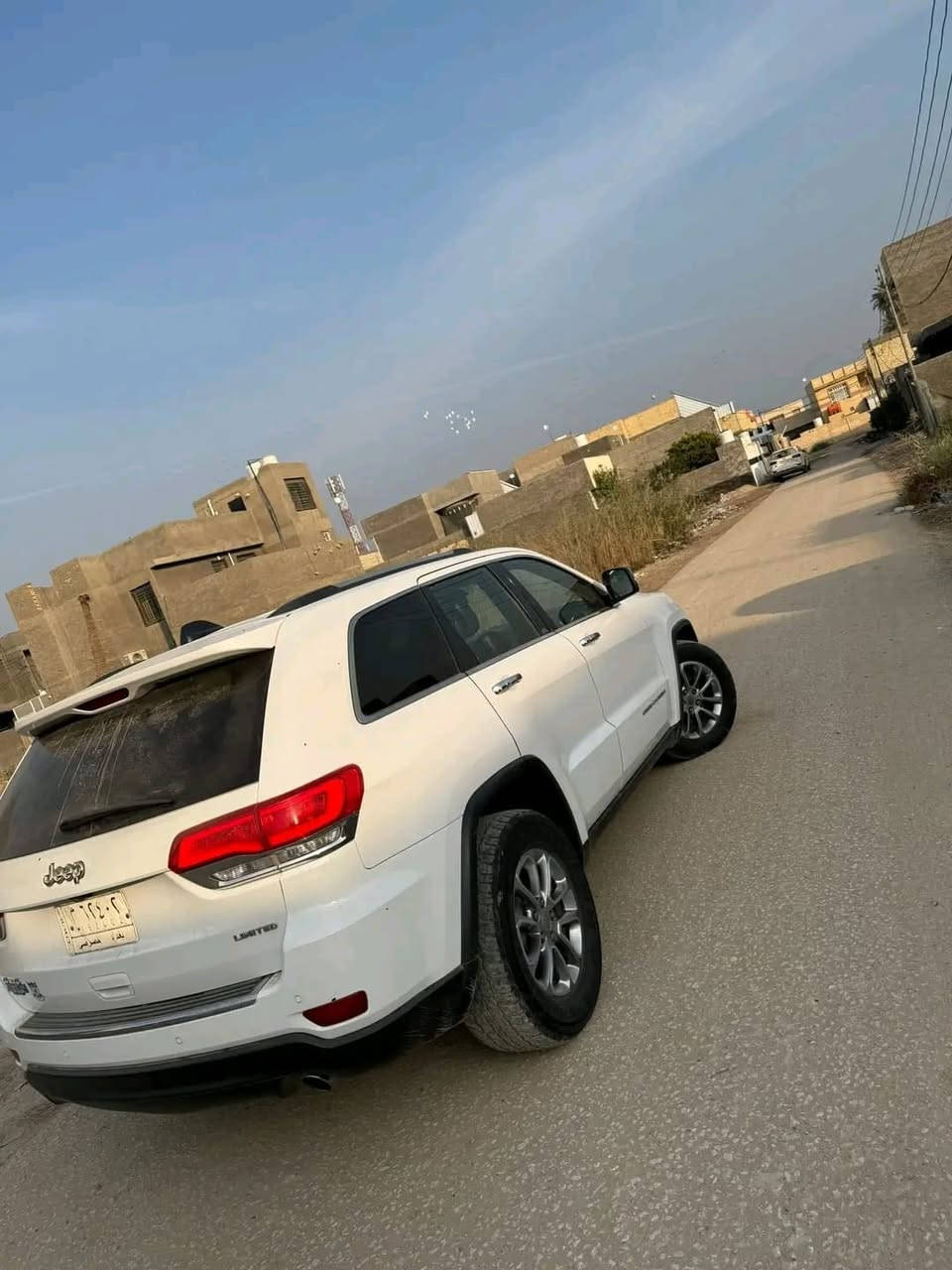 السلام عليكم
جيب 2015
بجم كامل محدث دعاميه ولايتات 
للبيع فقط بدون مراوس 
كل التفاصيل داخل الصور
سونار داخل الصور 
السياره تخم تاير جديد
صدر جديد محرك كير كله مكفول
السعر 208 بيه مجال كلش بصيط
للستفسار ***********
