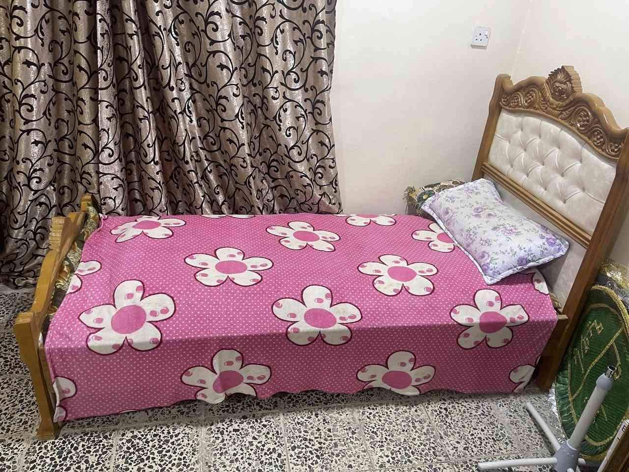 كنتور 3 بيبان جديد بعده سعر 350 و جرابي عدد ثنين جدد دسكام الوحده مسويه ب300 هذني ثنين ب 400 مكاني كربلاء حي النصر مكلف بل نشر


**إذا كنت صاحب هذا الإعلان وتريد حذفه لأي سبب، رجاءا أرسل رسالة إلى الدعم الفني**