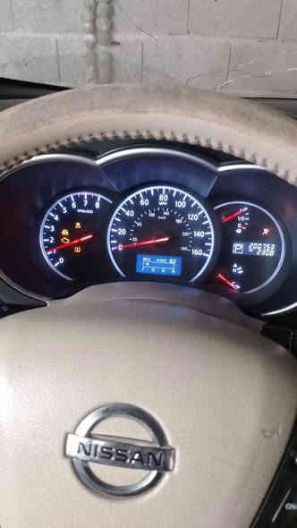 السلام عليكم  نيسان كويست ٢٠١٢ كفاله  سياره حلوه فول بيبات كهرباء صندوك كهرباء دبل فتحه  كشنات كهرباء خزن ميموري تفئه تبريت بلكشنات بعد بيها مواصفات هوايه  مواصفات Vlp ترهم مراوس بجنبي H2 او فتون عاليه  او هايكر  سعرها ١٢٥  ***********

