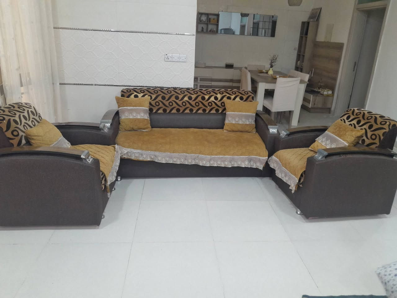 نص تاخم قنفه ٥ نفرات للبيع السعر ٧٥ الف


**إذا كنت صاحب هذا الإعلان وتريد حذفه لأي سبب، رجاءا أرسل رسالة إلى الدعم الفني**