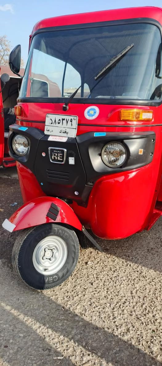 السلام وعليكم تكتك موديل ٢١ بدون طخه رقم بغداد ***********
