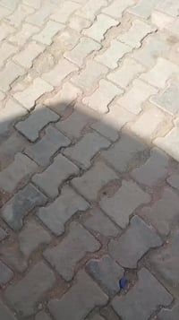 بيت جديد ما مسكون  يحتوي. غرفه  صاله مطبخ. صحيات   طابق واحد  سعر ع خا...