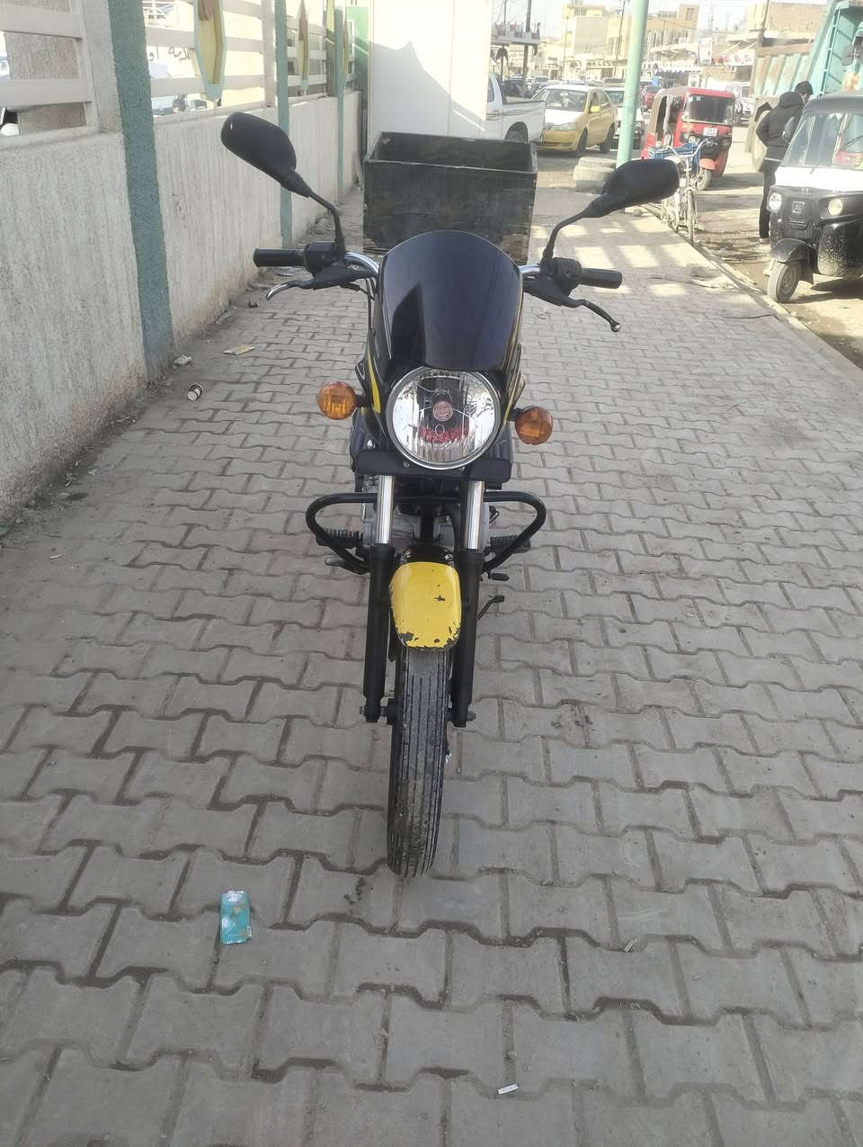 بوكسر 20 مجفت شركة جديد مكينة ناعمة وحلوة اوراق أصولية شرط الترقيم الدراجة نضيفة مال  جناي كاملة من كلشي نكرة كلة شغالة مناقصة كلشي مكفولة من كلشي السعر 875. وبية مجال ***********
