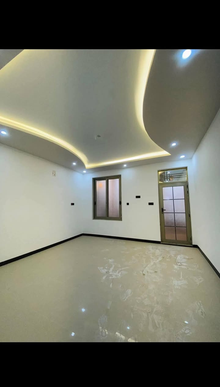 بسم الله الرحمن الرحيم 
تابع الصفحه ليصلك كل ماهو جديد
مكتب الابرار للعقار 

🌹 دار للبيع او مراوس مساحه 100 متر 
🌹 حي السلام  منطقه ال 61
🌹 طابقين جديد فول مواصفات  
🌹 شارع 10 مفتوح عله شارع 25   وشارع 15 
🌹بناء درجه اولى صب كونكريت 
🌹بناء VlP  تصميم هندسي ومكان مميز 
🌹ثلاث غرف نوم 

💎 طابق الاول 
غرفه و صاله ومطبخ واستقبال وصحيات

💎 طابق الثاني 
غرفتين وصاله  وصحيات

للاستفسار الاتصال عله 
***********

🌷 عنوان المكتب
🌷 حي السلام نهايه شارع ابو الدجاج النجف, العراق
