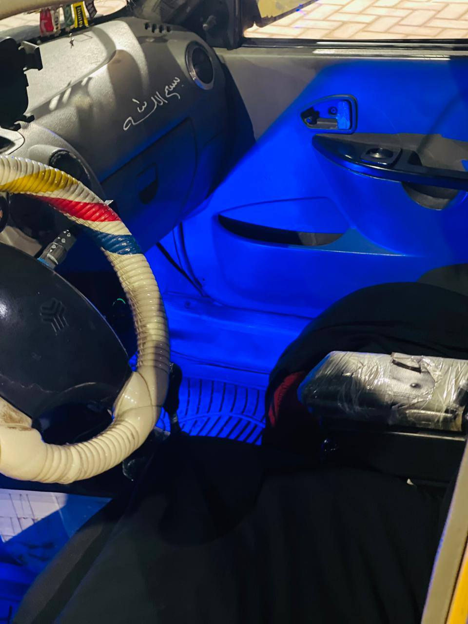 موديل 13
للبيع 
هيها  100 الف

غرامات مصفر
مصبوغ بس جاملاخ خلفي
كاربوت موجود 
محرك مال ماصداه وكير مال ماصداه 
محرك وكير شرط
سيارة كلش نضيف 
كهربائية كل شغاله
سنويه 2027
سعر 26 بيه مجال شي قليل 
على ستفسار رقم ***********
