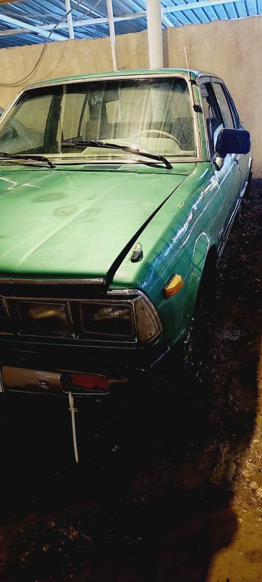 كرونا 1980
لون اخضر 
رقم بغداد دولي باسمي 
محرك وكير جديد 
تبريد شغال 
السيارة بدون حادث 
رقم مميز 
حدادية جاهزة 
السعر ٢٦$ وبيها محال للشراي 
بابل الاسكندرية
***********
