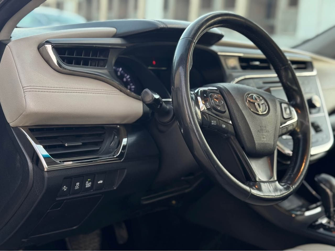 تۆیۆتا ئەڤەلۆن2018 تۆرینگ فول فول  مواسەفات  سلاید   رادار لاید LED  مواسەفات ئەمریکی   بێ بۆیاخ کلین تایتڵ  بێ لافاو تاقانەی بازاڕ تەنها ۱٠٠ هەزار میل رۆیوە   گێڕ و مەکینەی بە شەرتە با ناوی خۆمە لە سلێمانیم *********** السليمانية, العراق
