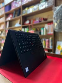 لينوفو ثينكباد • لابتوب تابلت • لابتوب قلاب • كور i5 الجيل الثامن • ها...