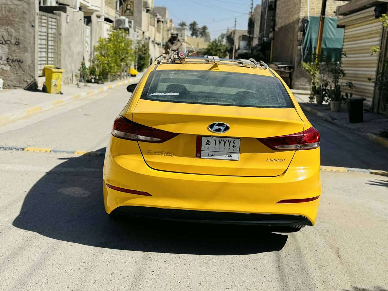 السلام عليكم سياره 2017 سياره فول مواصفات من عدا الفتحه سياره معروضه للبيع للتواصل  ***********
