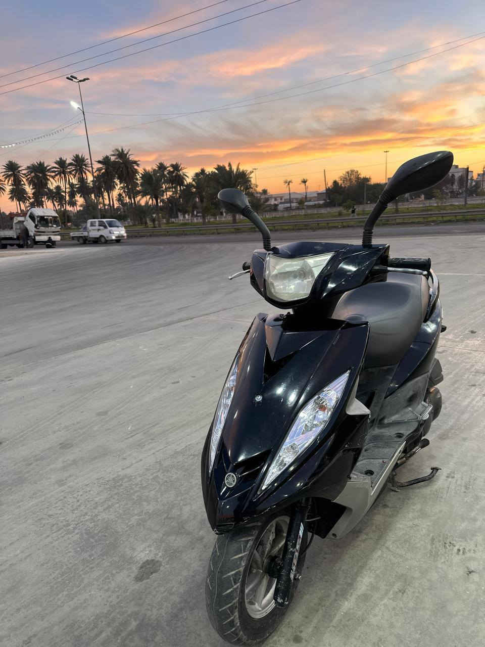 سلام وعليكم gtr  كلش نضيفة وبلادية نازلة من الرمبة شهر ٩ كلشي شغال بيهة وماناقصهة شي مكان بغداد رقم ***********
