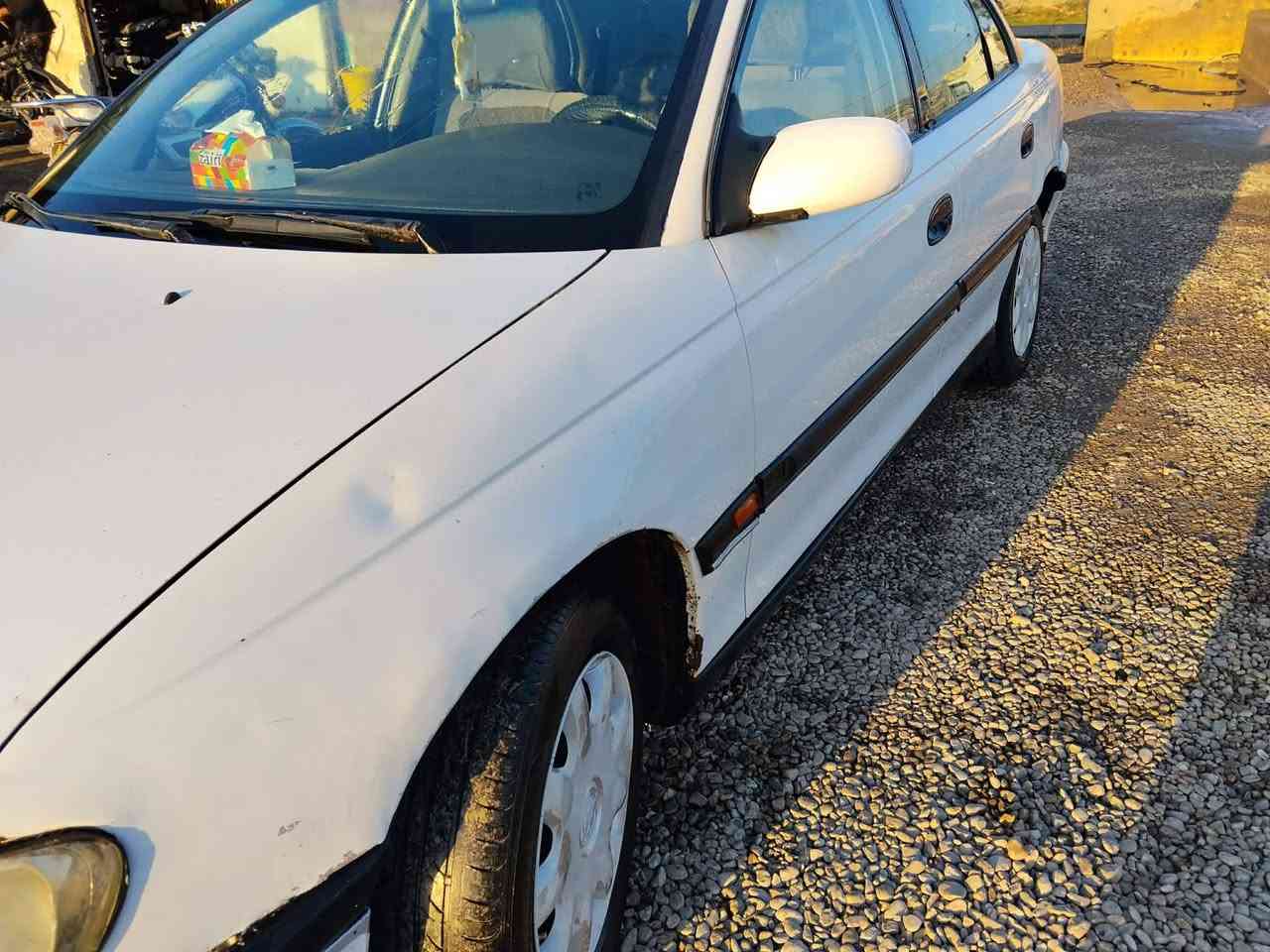 السلام عليكم اوبل بزون 95 رقم أربيل دولي سنويه منتهيه قبل 4 اشهر كير عادي محرك 20 قبق اسود تخم تاير نظيف صدر كهربائيات تبريد كامل بس كمربسر بيه بوبرن محزمه ربع بدون دعمه بدون خياس جاهزه السعر 40 وبيها مجال مراوس حسب القناعه مكان ديالي دلي عباس رقم ***********
