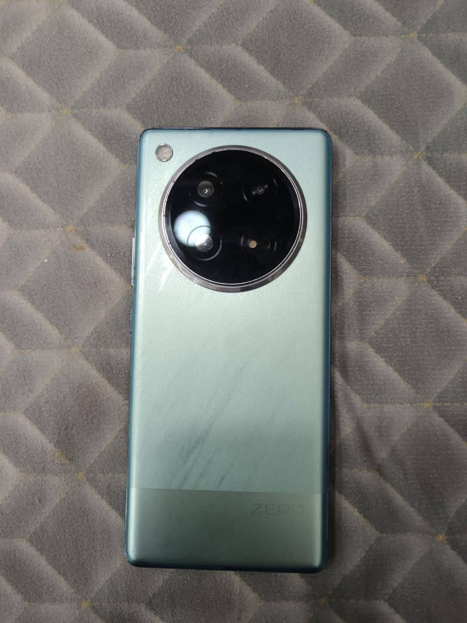 السلام عليكم
للبيع
infinx zero 40 4G
انفنكس زيرو اربعين فور جي
كامره اماميه 108MK
والخلفيه 50MK
ذاكره 512
والعشوائيه 8+8
بطاريه 5000
وبمعالج قوي جدا
الجهاز نضيف جدا واستخدام شخصي وقليل مع كامل ملحقاته
كارتونه + شاحنه الاصليه 
الجهاز مداخل اي صيانه ولا مبدل بي شي ع (الفحص) 
المراوس شعدك نزل


**إذا كنت صاحب هذا الإعلان وتريد حذفه لأي سبب، رجاءا أرسل رسالة إلى الدعم الفني**