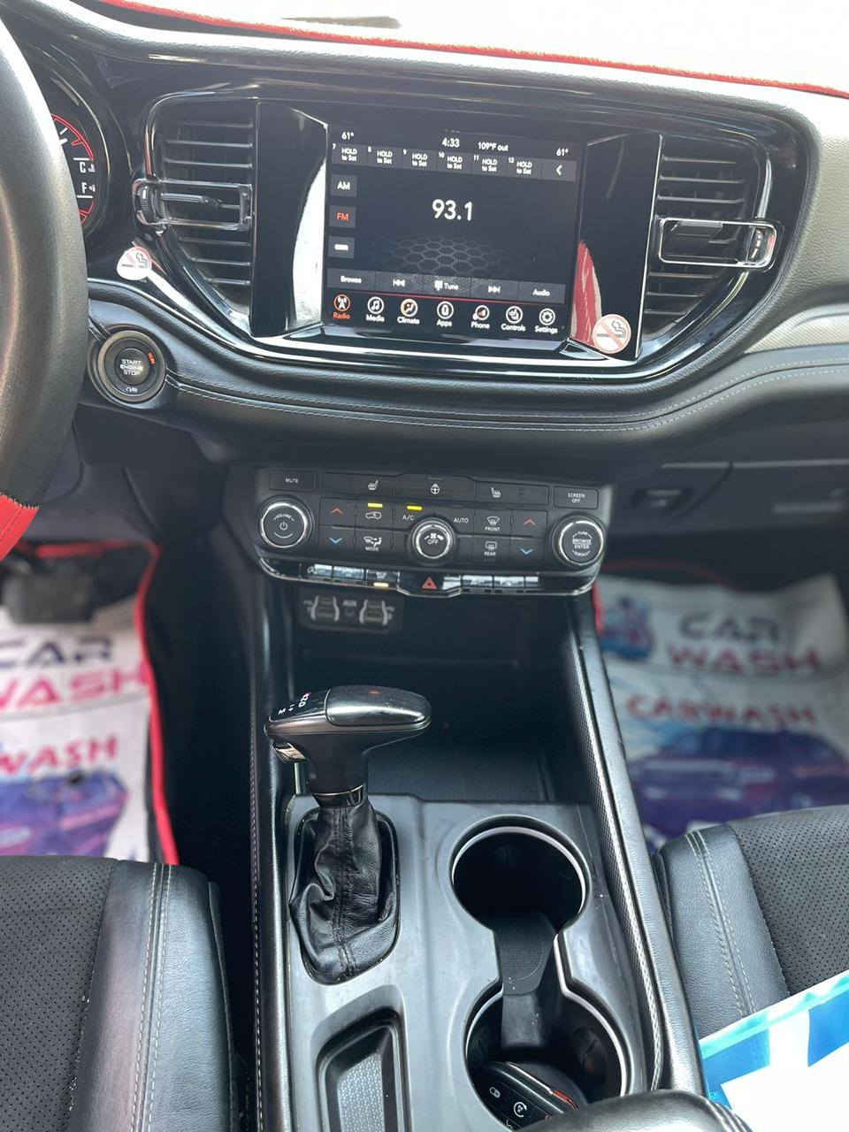 سلام عليكم دورنكو رقم بغداد موديل 21 وراد امريكي للبيع 
سياره خير من الله تحويل ثاني يوم بساتم 2014 محركه 3600 مكاني بغداد تقاطع دوريش السعر240الاتصال
***********
