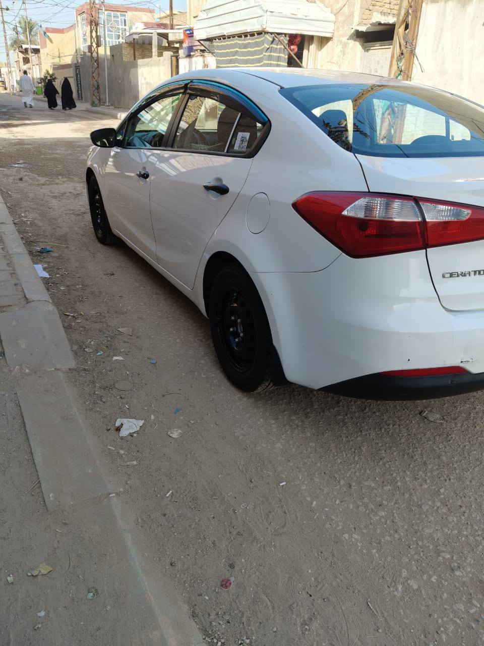بسم الله
كيا سيراتو

#نظيفه_وبسعر_مناسب
 السلام عليكم 

كيا سيراتو  2014 خليجي✅

ماشيه 200 الف حقيقي فقط✅✅
 مكفوله من الحادث +فتح + تبديل كاردات صبغ فقط 🔔🔥
حجم المحرك 1600 دوووش 

مواصفات السياره وسونار موجود ✅✅

 كاميرا بلادية
حساس امامي خلفي بلادي
كشنات خلفية قلاب
المكان الديوانيه ✅
سياره نظيفه وبسعر معقول بالعافيه ع الياخذها ‏‪***********‬‏ استفسار ✅
