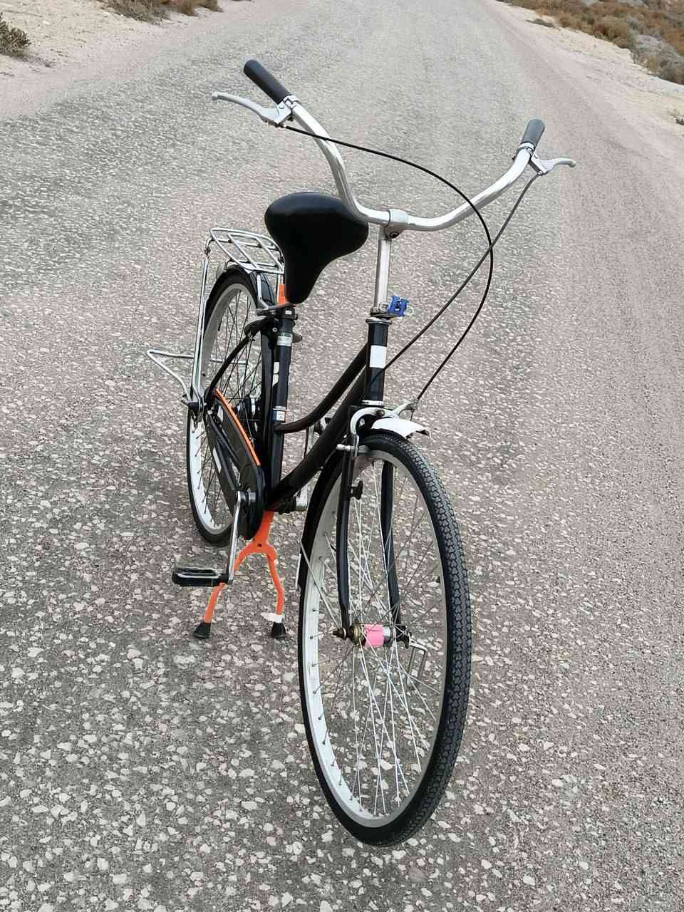 لبيع باسكل مديل 2018 حجم 26 الباسكل كله بلاد تجي وتشوف كل نقص مابي الباسكل جديد سعره 125 قفل هاذه الموجود مايعجبك اكو باسكلات هواي والسوك كلشي بي هاذه رقمي *********** بي واتساب مكاني بابل طريق قاسم كفل سوق دوهان
