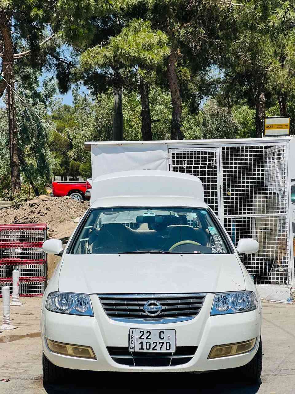 نیسان سەنی 2009 سەدەف
سەیارەکە هی دەس خۆمانە هی مەعرەز نیە 
گێڕ و مەکینەی بەشەرت یەک چرکەی تیا نیە 
گێڕ ئۆتۆماتیک
دوو پارچەی هەیە بێ ناوگرتن چاملغی پێشەوەی 
هەر چوار تایەی تازە 15گۆڕیومە 
کارەبایەتی بەشەرت 
سەنەوی تا 2031
سەیارەکە بەناو خۆمانەوە یە 

***********
*********** شمشمل, السليمانية
