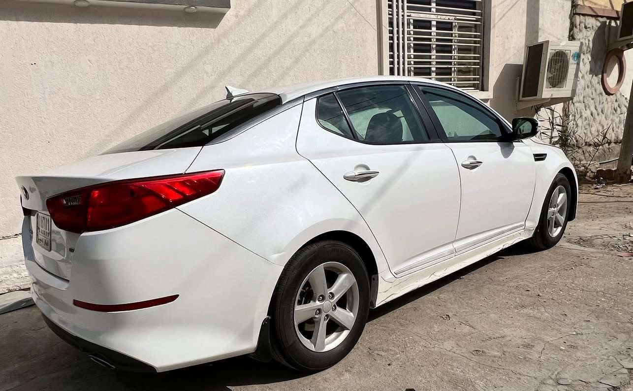 السلام عليكم ورحمه الله و بركاته
كيا اوبتيما موديل 2015 وارد امريكي رقم ذي قار بأسمي مداور ثاني يوم حداديه محرك كير سياره خير من الله المكان الناصريه السعر 128  الاتصال على رقم *********** وتساب
