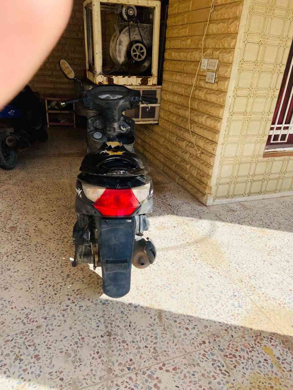 دراجه كايمكو جاهزة من كلشي للبيع السعر ٤٥٠ وبيهه مجال المكان الرمادي الاتصال على الرقم ***********
