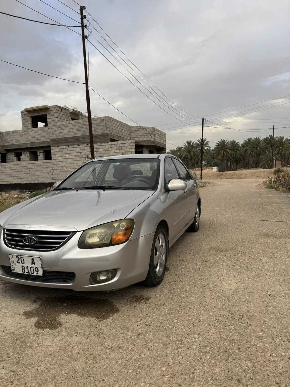 السلام عليكم 
للبيع سبكترا 2008 
السياره بيها صبغ جامرلغ وباب جهه الصدر 
سياره جاهز كير مكينه حداديه تبريد تدفئه
العنوان بعقوبه تقاطع القدس 
للأستفسار ***********

