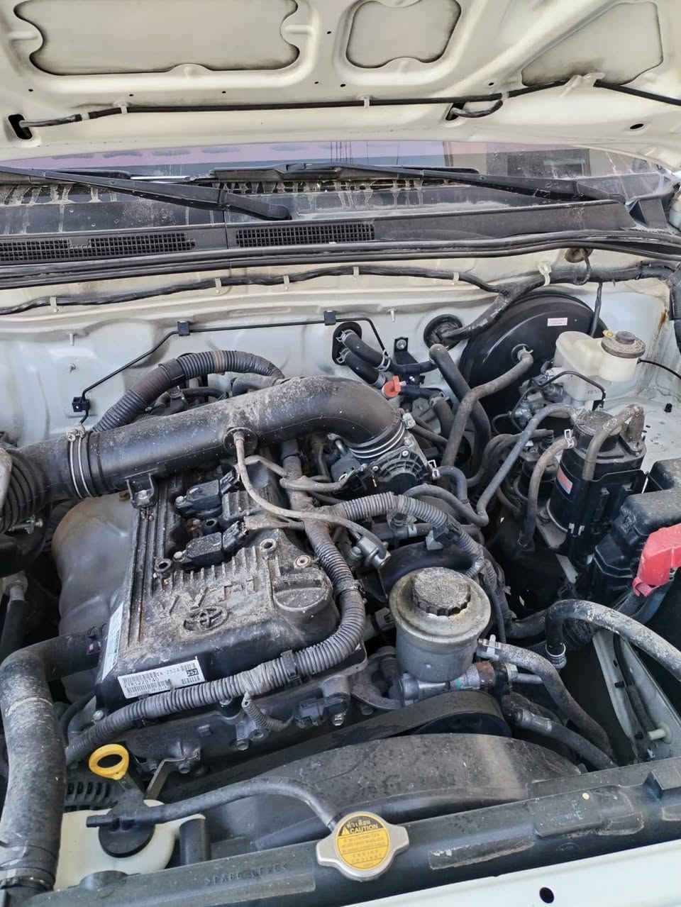 السلام عليكم
للبيع فقط بكم هايلوكس ٢٠١٣
سعودي ام الدعاءسونر موجود كير اوتو 
داخل المنشور والمشي هم داخل المنشور
كير مكينه اكسل بلاد ممفتوح صدر جديد 
عنوان بغداد الشعب رقم ديالى الجديد بسمي
للاستفسار اتصل ***********
سعر ١٩٠ وبيه مجال حك الجية
