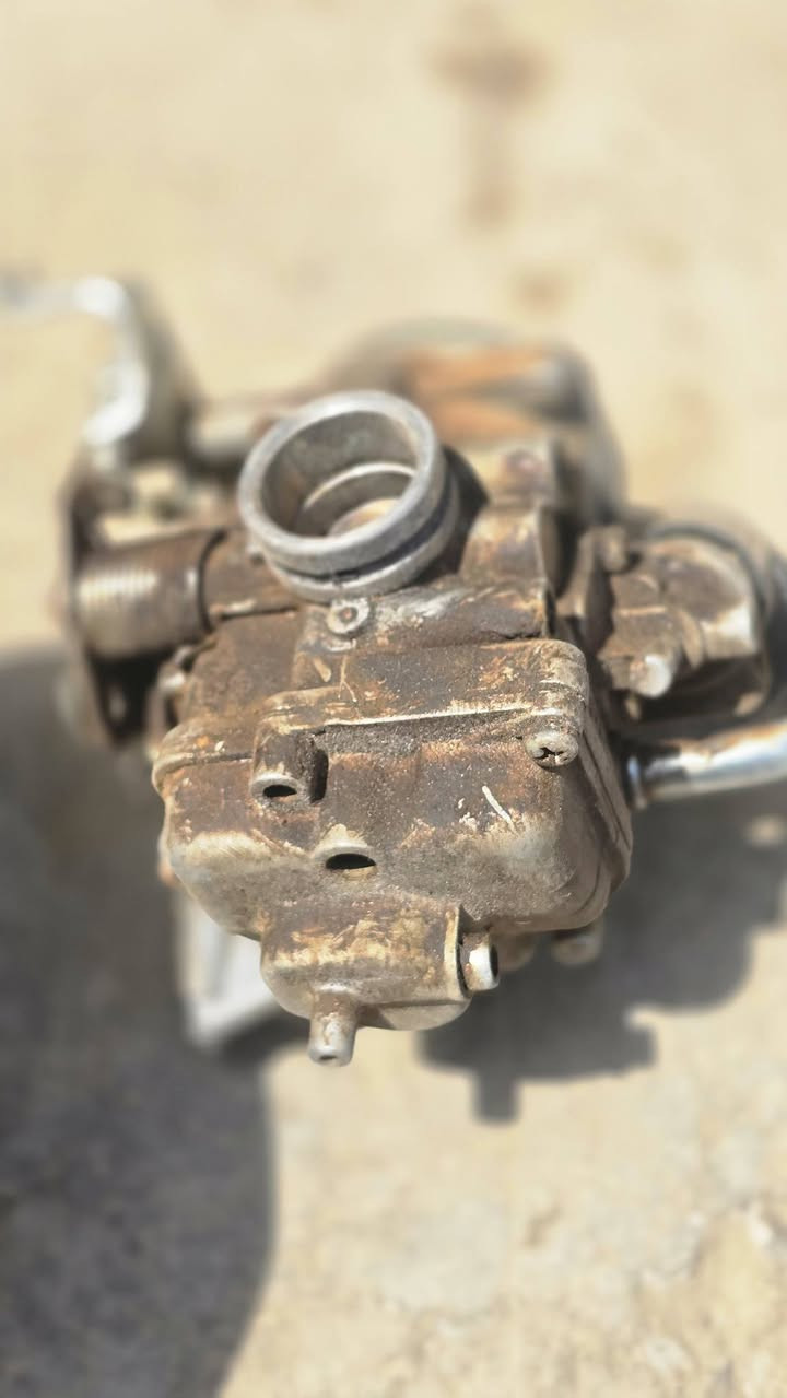 السلام عليكم غراض ماكس
زوج وياله كاملات امامي وخلفي ب ١٠ اثنيهن ب ١٠ قفل 
عقل رياضي مكفوال ب ١٥. قفل
كابريتر تجاري شرط شده اي خلل ترجعه ب ١٠ قفل 
ماكنيت شحن شرط الشحن 
هنرد ماكس ب ٥ قفل +فج اماي ٥ 
فيت بم ب ٣ قفل وذا شلعه بيك خير ودلل


**إذا كنت صاحب هذا الإعلان وتريد حذفه لأي سبب، رجاءا أرسل رسالة إلى الدعم الفني**