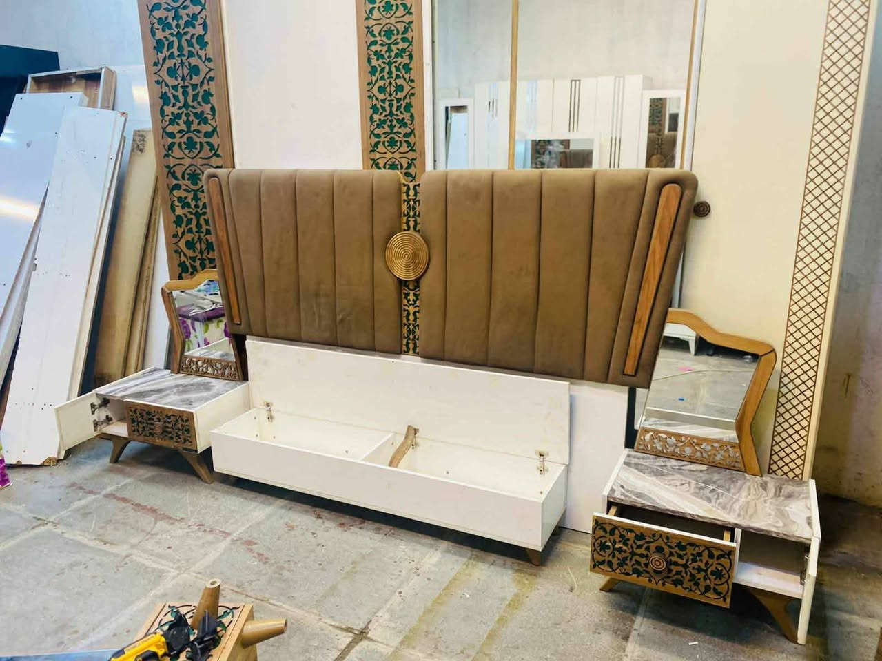غرفة تركيا مستخدم نضيف 
 ✔️تتكون من 10 قطع موديل حلو 
💰 السعر بسس  750قففل 
🚚 شد ونقل داخل بغداد مجانا
📦 توصيل لجميع المحافظات (كروة)


**إذا كنت صاحب هذا الإعلان وتريد حذفه لأي سبب، رجاءا أرسل رسالة إلى الدعم الفني**