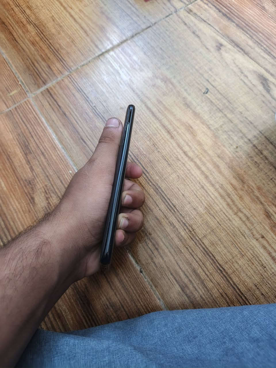 جهاز A20 نضيف ناقصة بس شاشة صوتة واداء كلش حلوالسعر 30وبي مجال
***********
