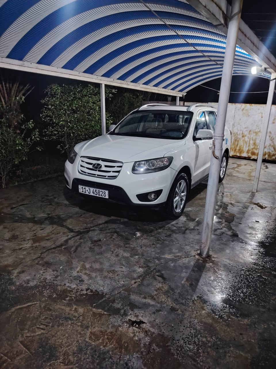 سلام عليكم
سنتافي للبيع موديل 2011 شركه العامه

محرك 6 سرندر

رقم بغداد انكليزي الدولي تحويل مباشر

سياره بحالت الوكاله

فول مواصفات عده البصمه

ماشيه 200.

مكفولة كفاله عامه

***********

مكاني بغداد قضاء المدائن سلمان باك

الشراي يتصل
