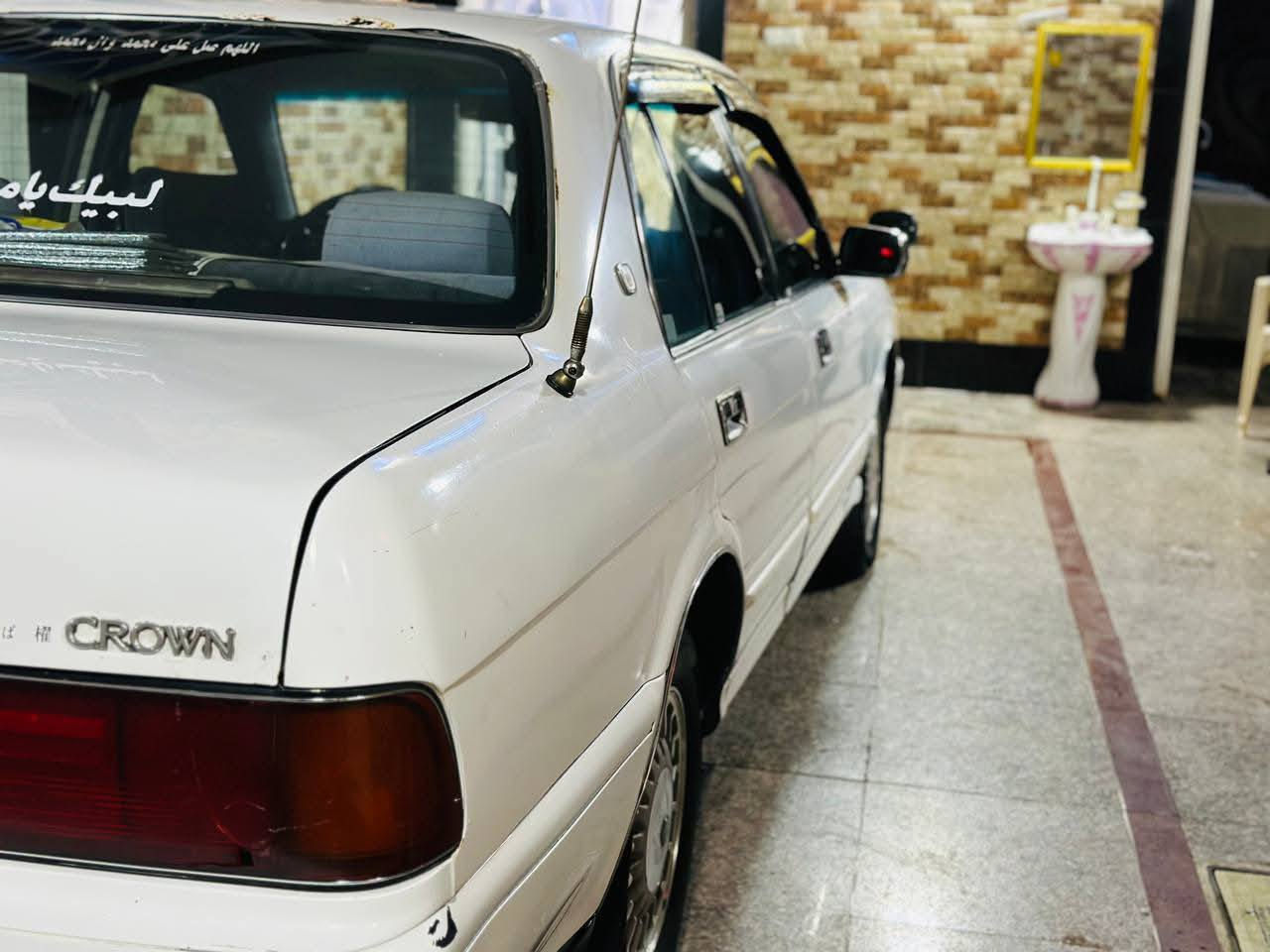 ارنب موديل ١٩٩٧
كفاله عامه من الاصوليات وضربه 
غرفتها نضيفه 
تايرات جدد 
مكينه ٢٥٠٠ 
رقمها بغداد مشروع موازي السنويه منتهيه بـ2023
بيها بكن خفيف 

مكاني البصره / الفاو
بـ 50 قفل 

للاتصال على الرقم ***********
