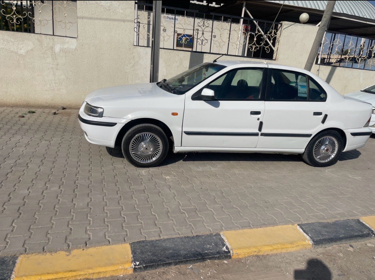 السلام عليكم للبيع سمند مديل ١١ جاهزه ماعايزه شي سنويه ماساقطه بيه بنيد مبدل وجاملغ وبيه خيط بخار بداية بس مكينه مابيه شي وسياره حلوه وجاهزه مكاني نجف حي الوفاء السعر ٣٦ وببه مجال للاستفسار ***********