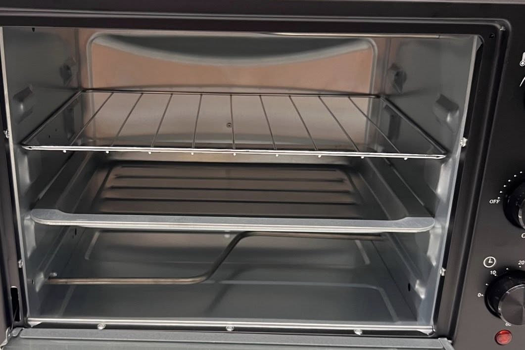 فرن كهربائي جديد 48 لتر مع كامل ملحقاته


**إذا كنت صاحب هذا الإعلان وتريد حذفه لأي سبب، رجاءا أرسل رسالة إلى الدعم الفني**