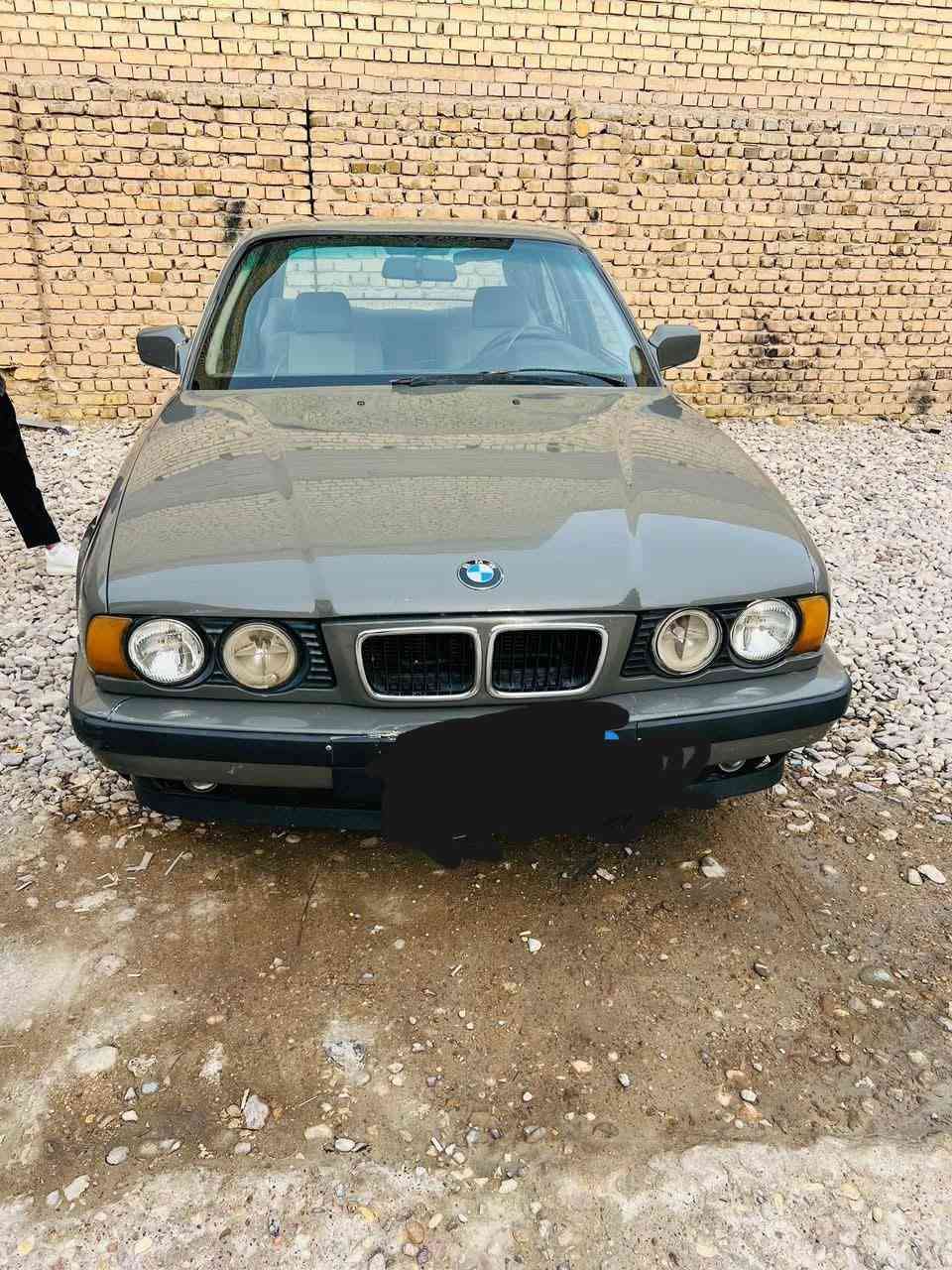 رقم انبار نكليزي بسمي  مكينه مفتوح السياره
صدر خلفي تخم تاير كير مكينه بل جيس ✅
كير عادي السياره
مصبوغه لجماليه بدون ضربه السياره
عضمته تخبل السياره
 معروضه ب((38)) وبيها مجال حك الجيه
مكاني بغداد للاستفسار ***********
