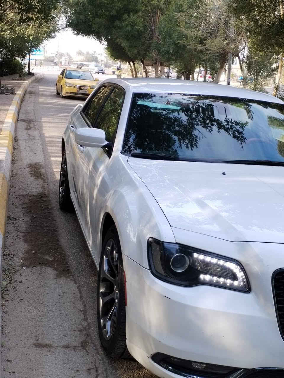 سلام عليكم
للبيع كرايسلر أوباما 
موديل 2018
كلين تايتل 
مواصفات سياره كندية 
محرك +كير + حداديه + تبرايد كله  بل جيس 
رقم أربيل وكالة تحويل 
السعر 258 وبيه مجال قليل 
رقم*********** 
مكان كربلاء
