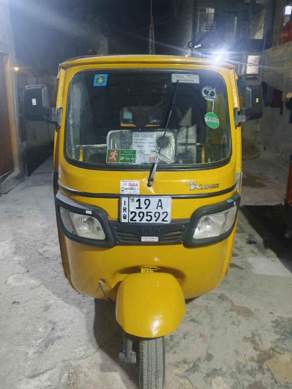 سلام عليكم تكتك تيفي اس موديل 20طالعه 21سنويه لوحات نكليزي باسمي تحويل مباشر تكتك جاهزة برغي ما عايزه كبل لشارع سعر 5وبيهة مجال مكاني كربلاء المقدسة رقم*********** شراي يخابر بي خير ويدللل
